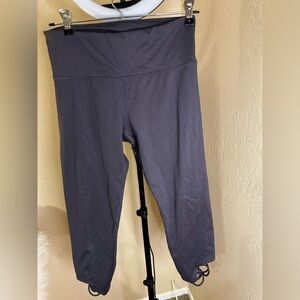 JoyLab Gray Cropped Leggings with Stretchy Fabric